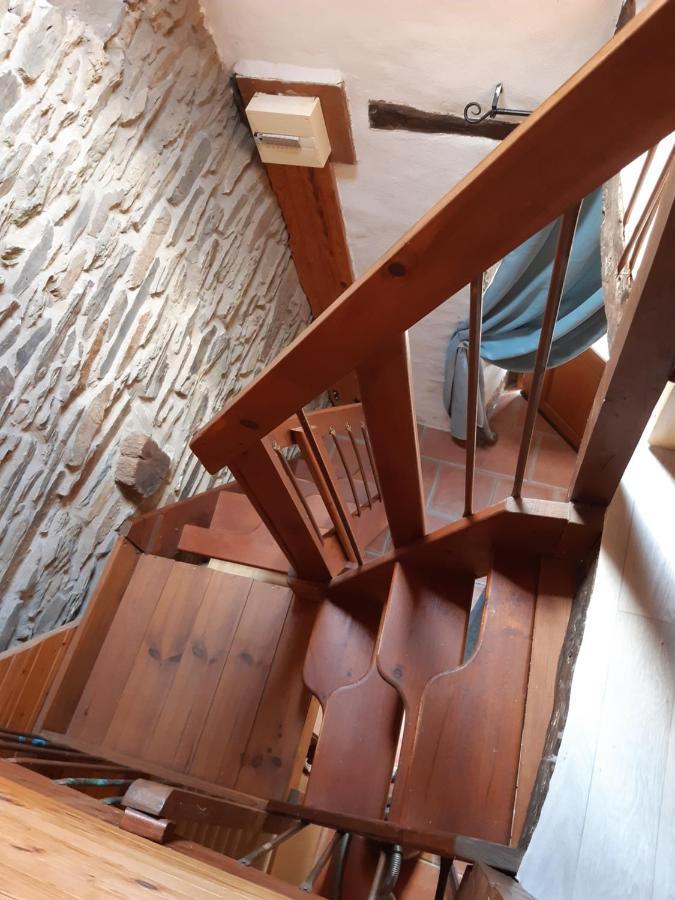 Gite Rustique En Centre Bretagne Laniscat Екстер'єр фото